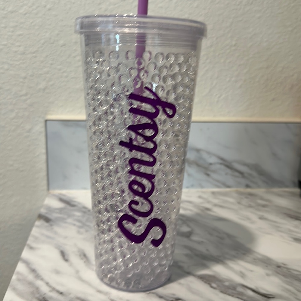 Scentsy cold cup tumbler with straw